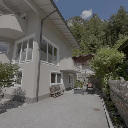Emilie Apartament Mayrhofen